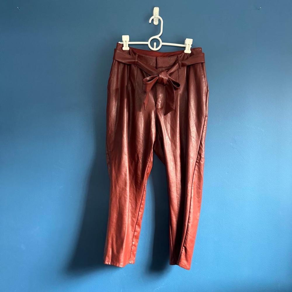 Express Pleather Trousers Women's SIze Medium Red/Orange Tie Belt Pleated Retro
